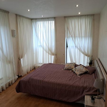 Andyshaun Service Appartments Riga Extérieur photo